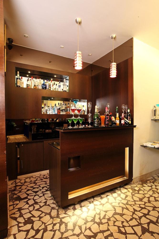 Octave Hotel & Spa - Sarjapur Road Bangalore Buitenkant foto