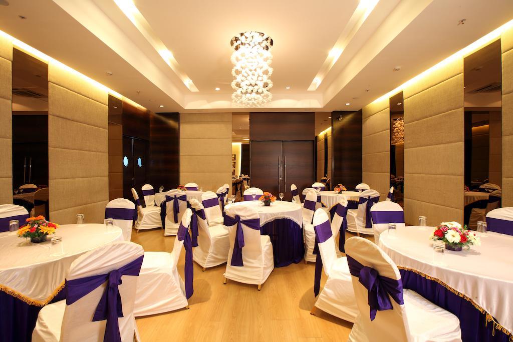 Octave Hotel & Spa - Sarjapur Road Bangalore Buitenkant foto
