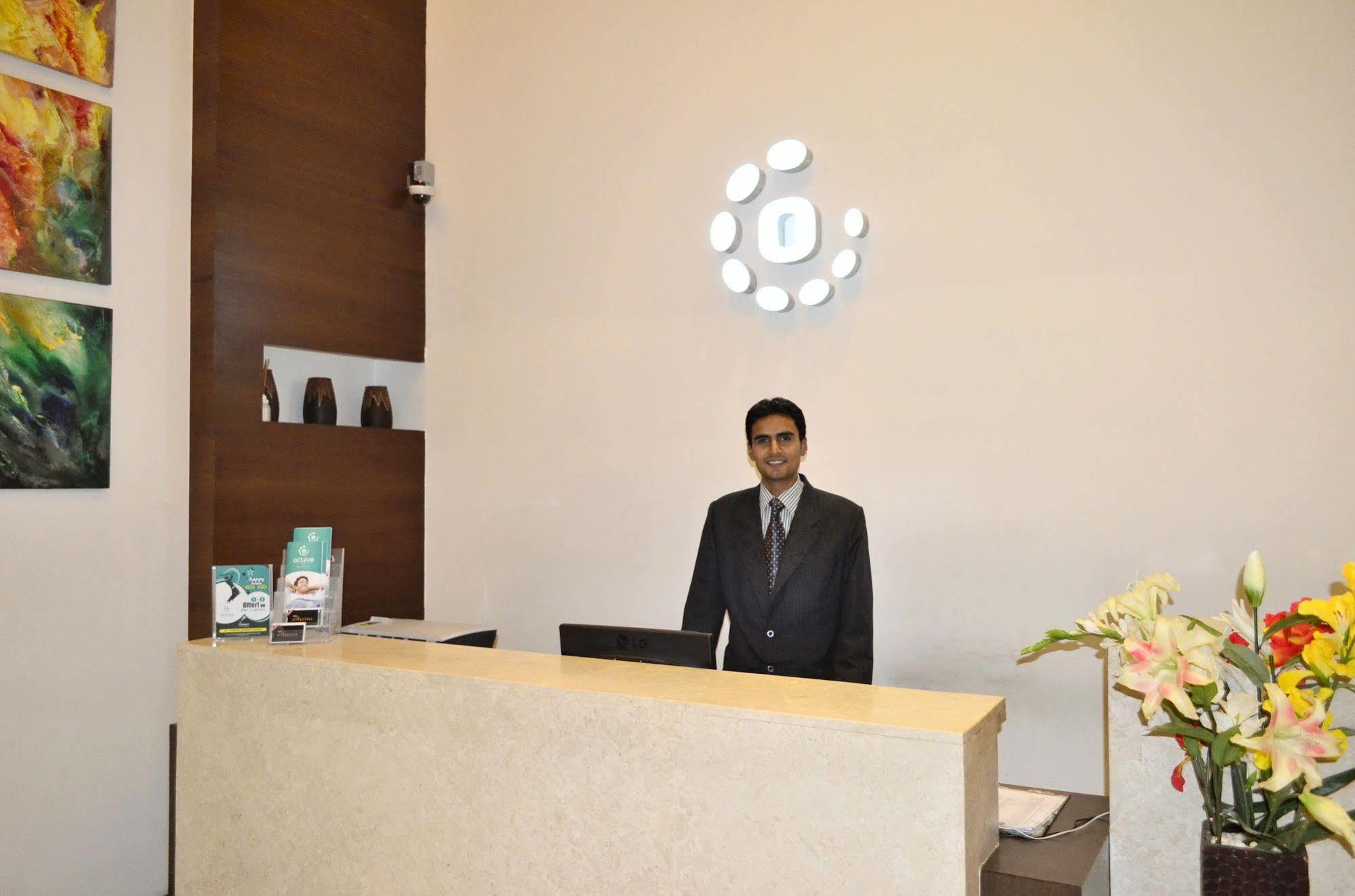 Octave Hotel & Spa - Sarjapur Road Bangalore Buitenkant foto